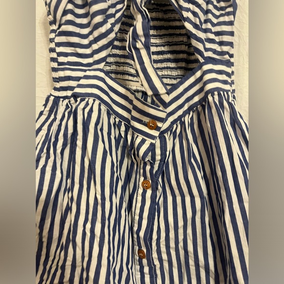 Cute Striped Mini Dress 🌵 - Picture 2 of 9